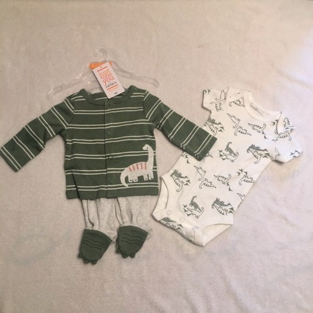 Just One You Carter's Dinosaur Set Newborn NB Green NWT 3-Piece Bodysuit Pants
